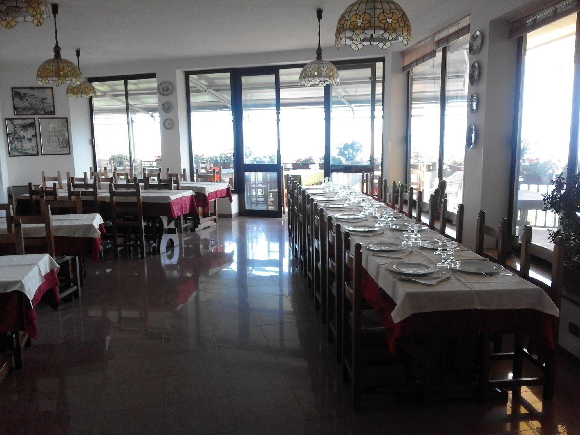 Hotel Panoramico Corfino Экстерьер фото