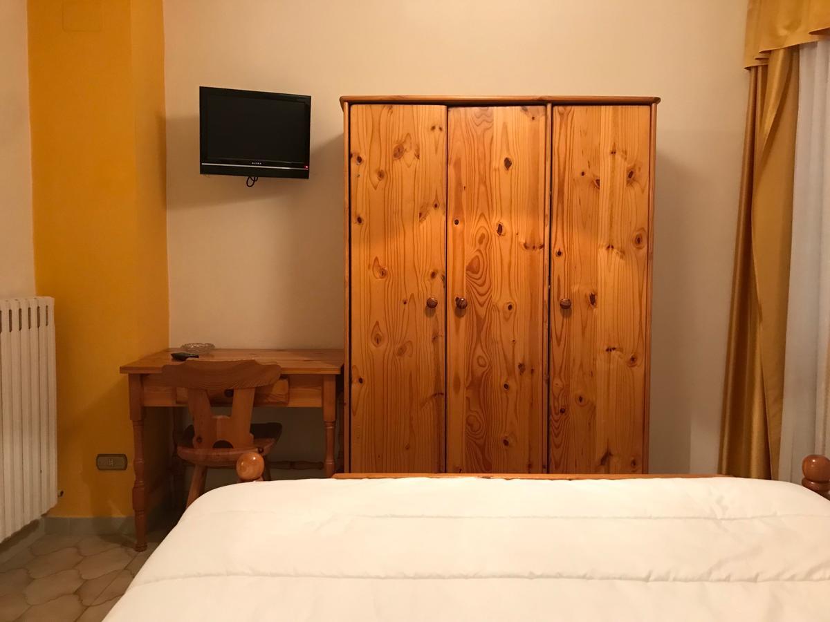 Hotel Panoramico Corfino Экстерьер фото